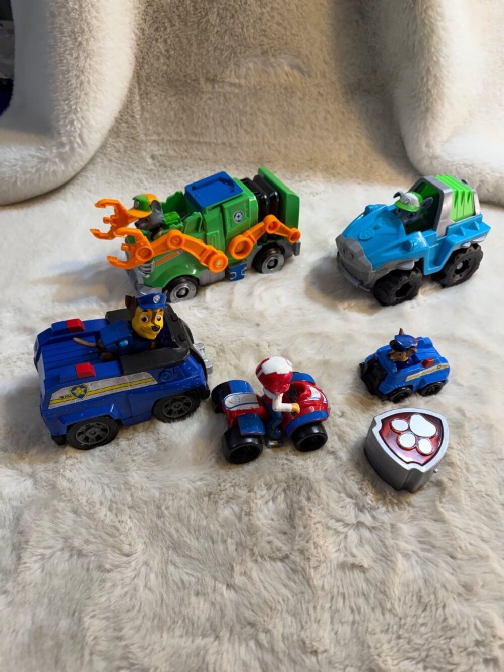 Paw Patrol Themed Action Vehicle & Figure Playset